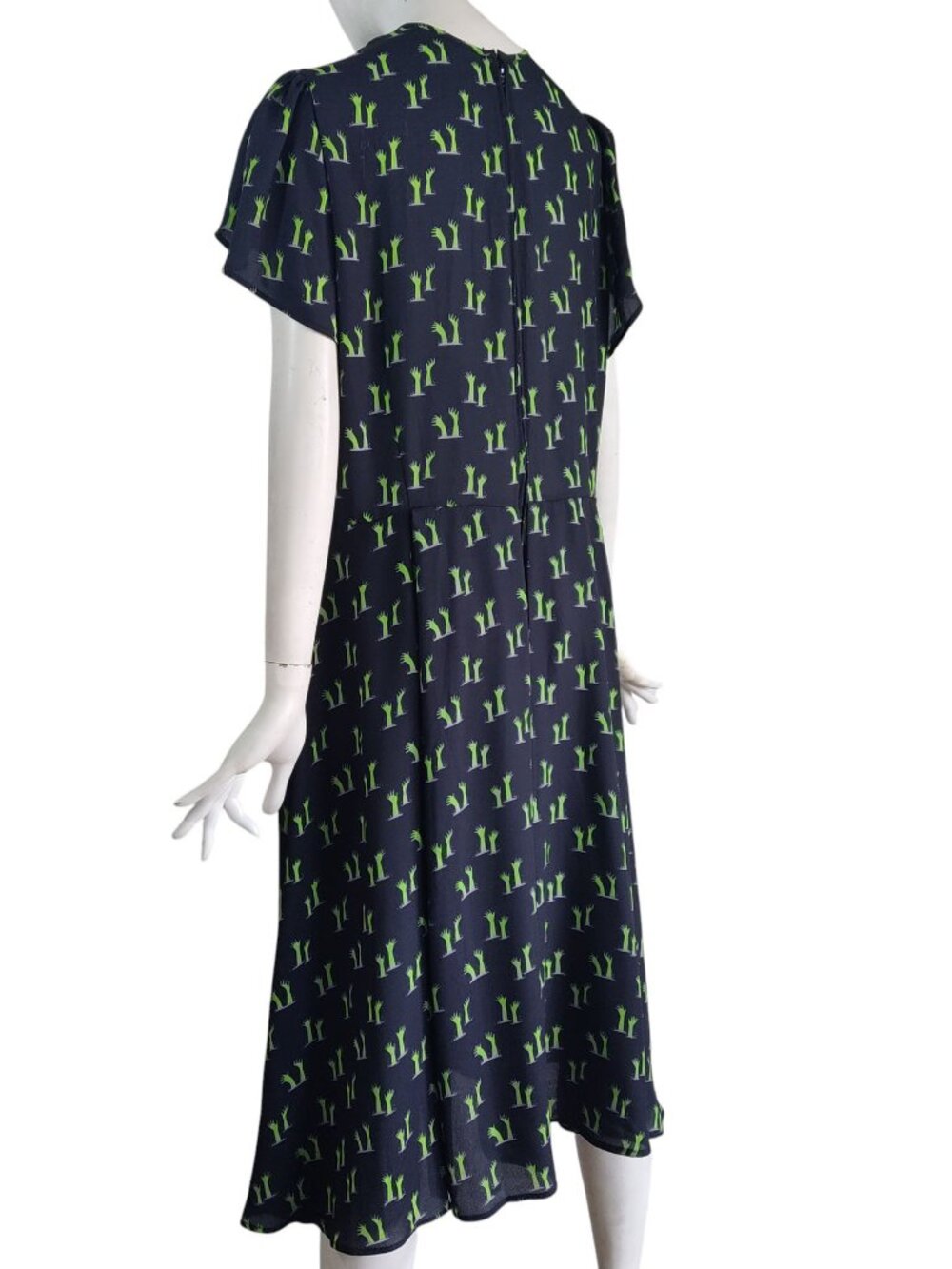 Unique Vintage Retro Zombie Slime Green Hands Tie Neck Swingy Midi Dress 2X/18 - Picture 4 of 12
